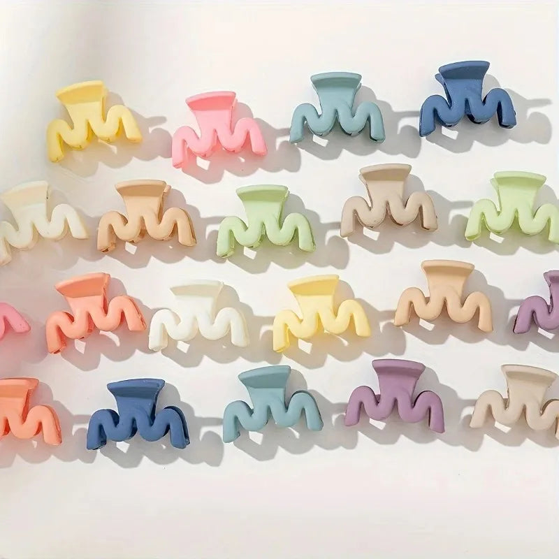 20-Piece Matte Hollow Hair Claw Clips – Candy Color Barrettes