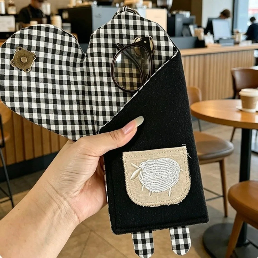 Penguin Glasses Case with Key Ring – Cute Eyeglass Pouch