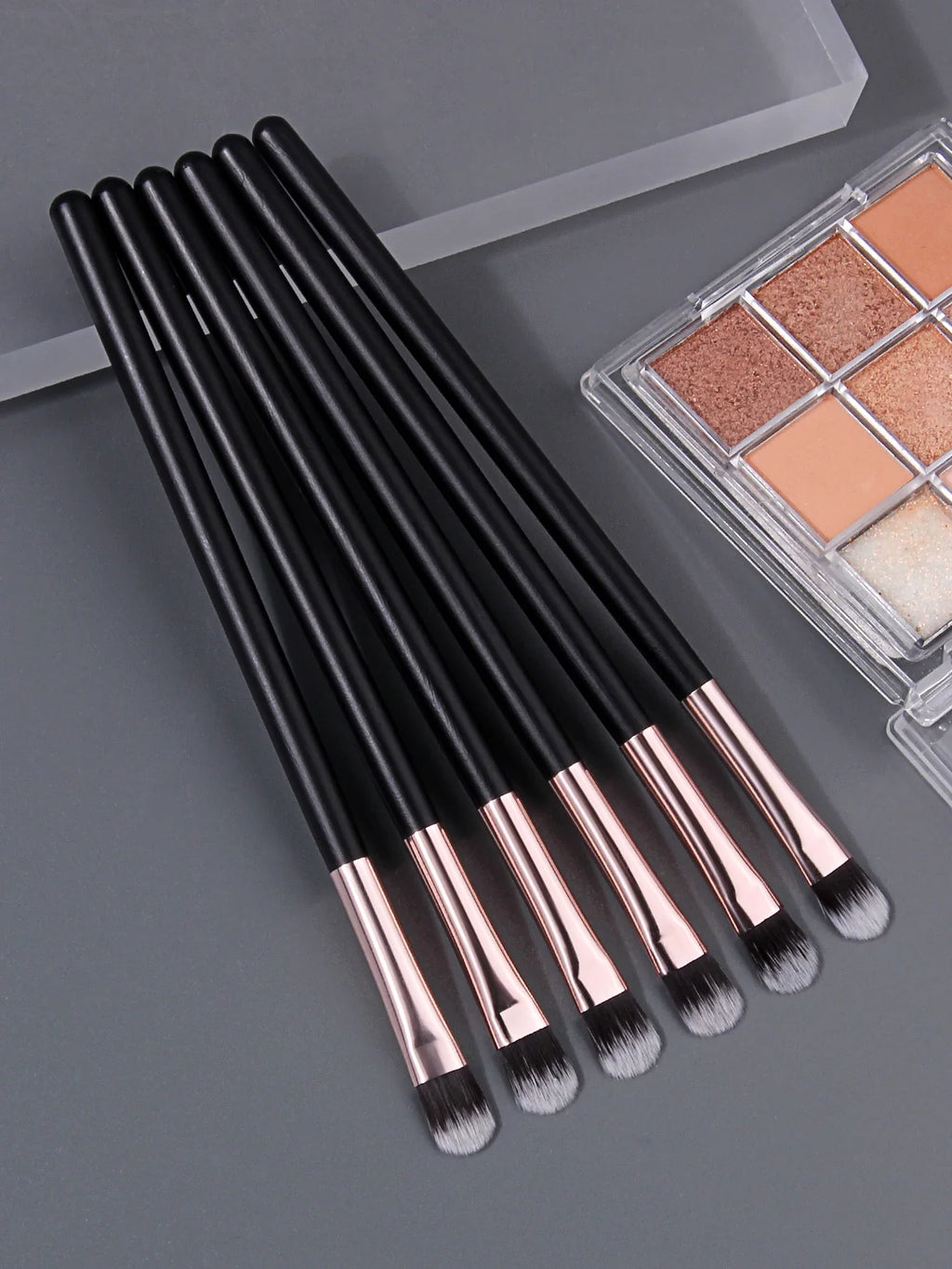 Nixie 6-Piece Soft Fluffy Makeup Brush Set – Professional