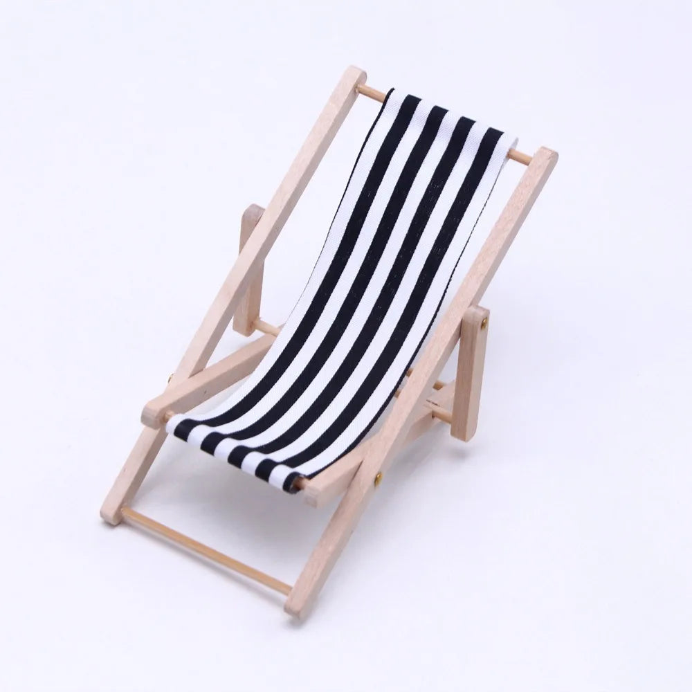 Miniature Dollhouse Beach Chair 1/12 Scale Foldable Wood