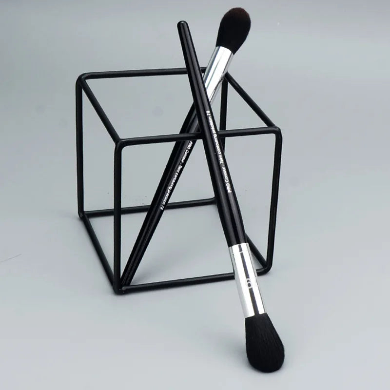 SEP 79 Pro Flame Highlighter Brush – Natural Goat Hair