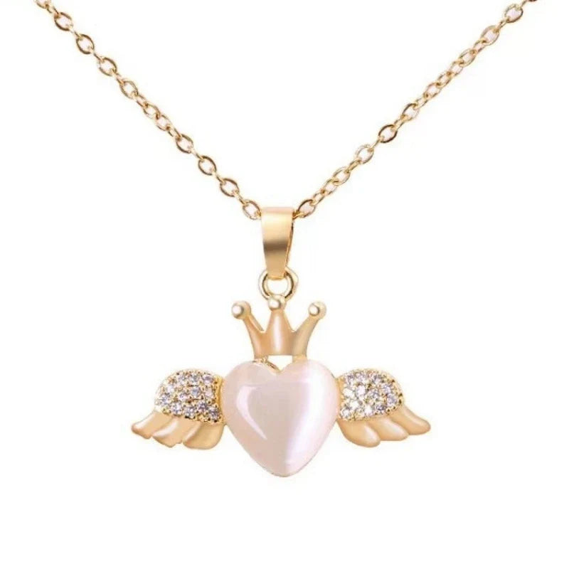 Women's Love Heart Wings Pendant Necklace – Gold Plated