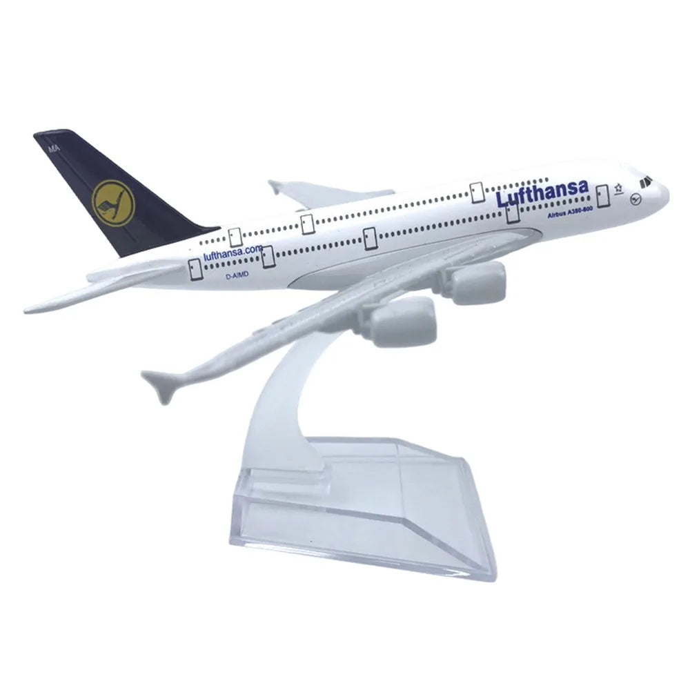 GOL Airlines Boeing B737 Alloy Airplane Model 1/246 Scale 16cm