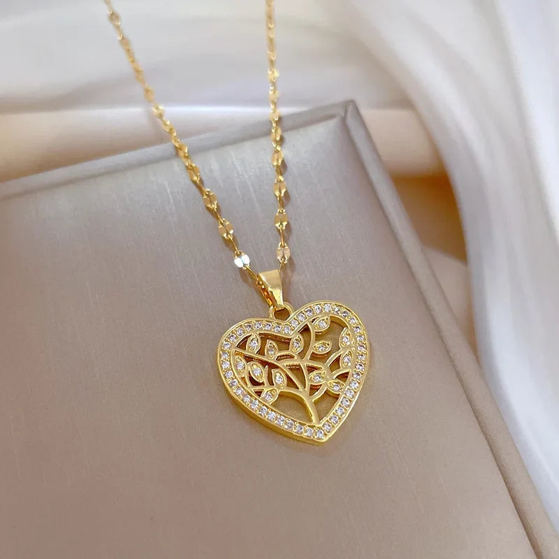 Women's Gold Heart Pendant Necklace – Stainless Steel Choker