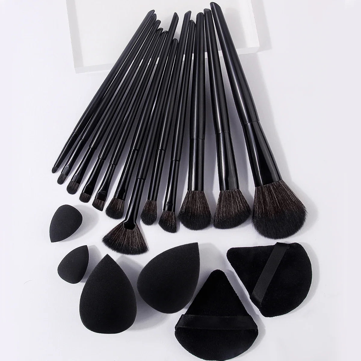Professional Makeup Brush & Sponge Set – 6/12/18 Pcs
