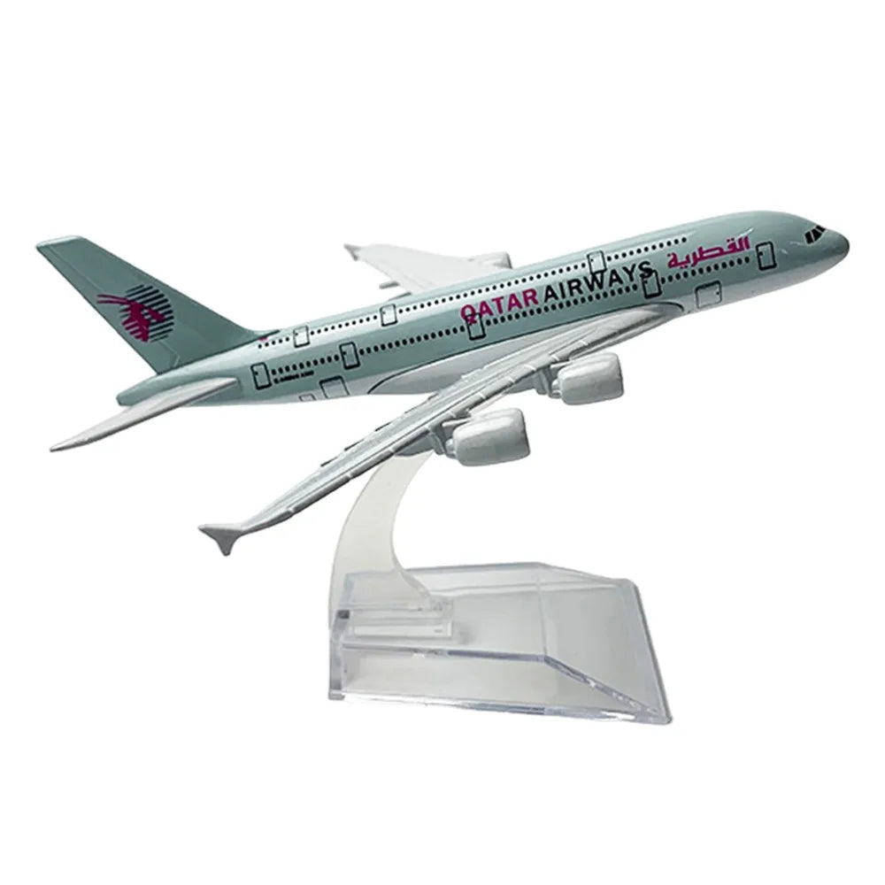 GOL Airlines Boeing B737 Alloy Airplane Model 1/246 Scale 16cm
