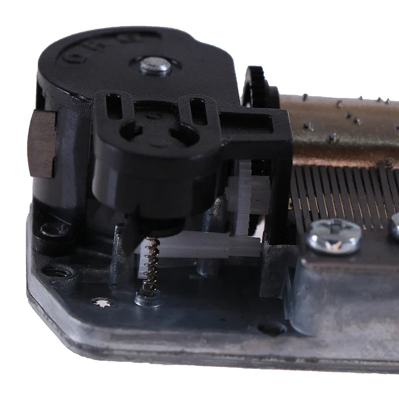 Sankyo 18-Note DIY Wind-Up Music Box Mechanical Movement + Key