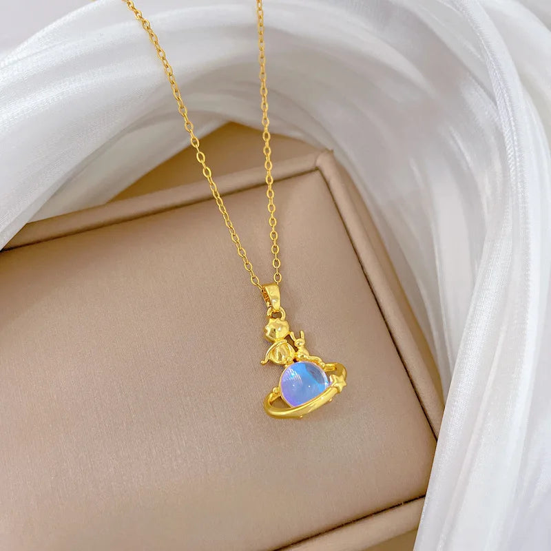 Starry Sky Pendant Choker Necklace – Gold Stainless Steel