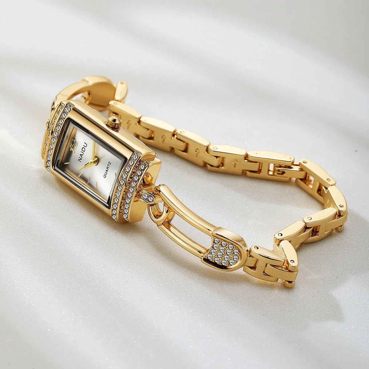 Women's Rhinestone Quartz Watch – White Dial Luxury Style