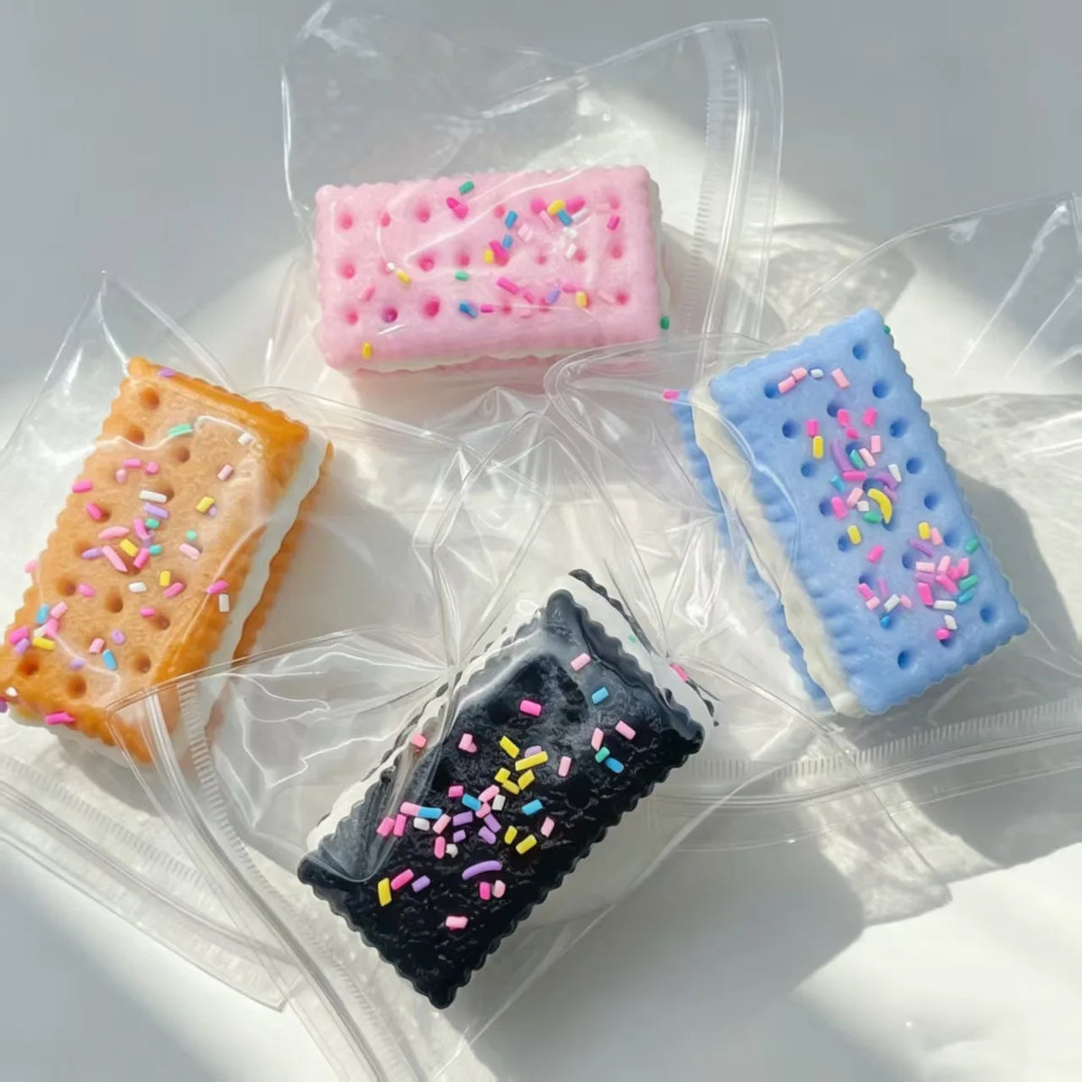 Slow Rising Squishy Food Toy – Soda, Sandwich & Cookie