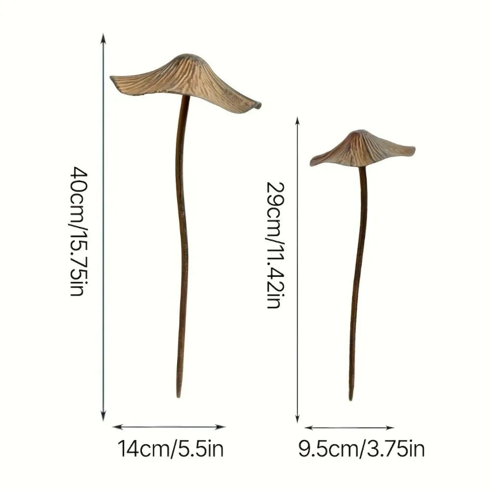 Retro Metal Rusty Mushroom Garden Lawn Decoration Set