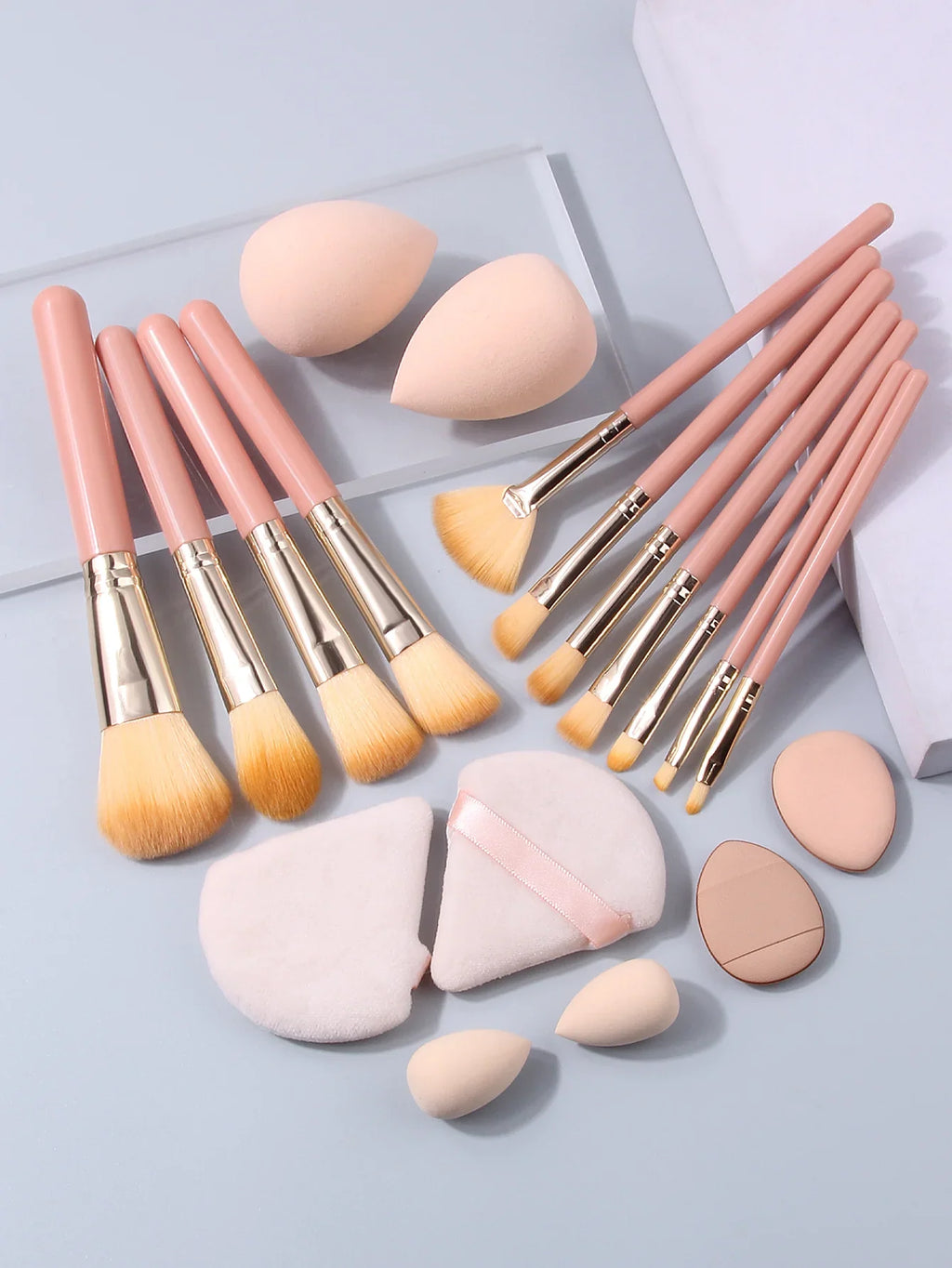 Professional Makeup Brush Set – Brushes, Sponges & Puffs