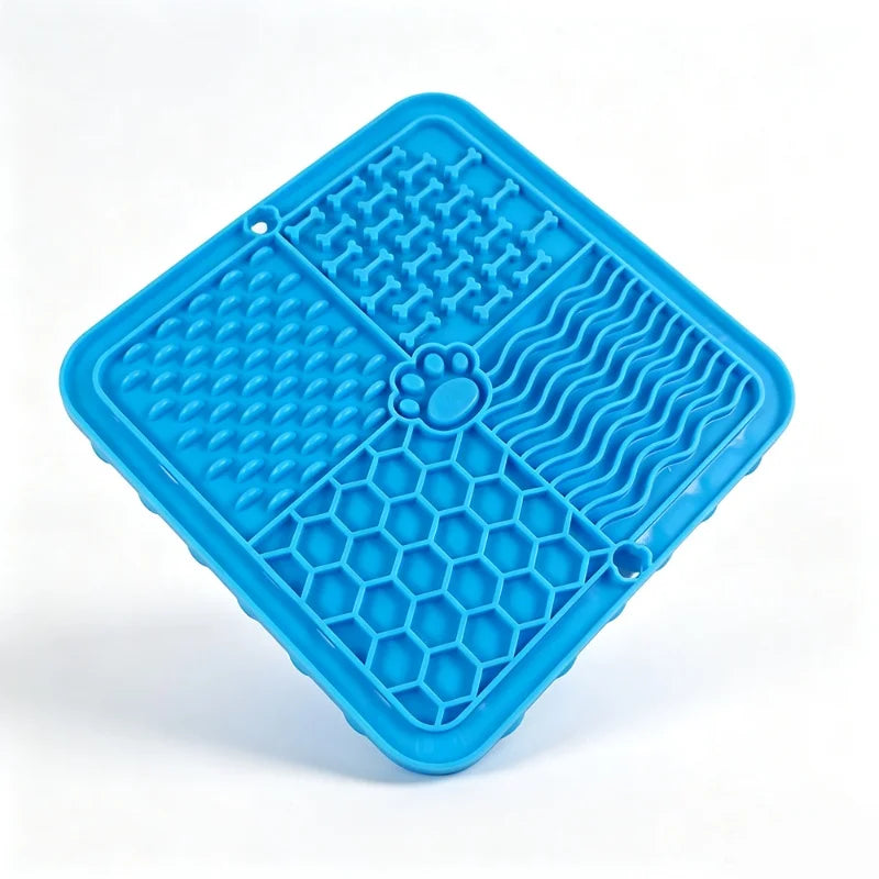 Silicone Pet Licking Mat Slow Feeder for Dogs & Cats
