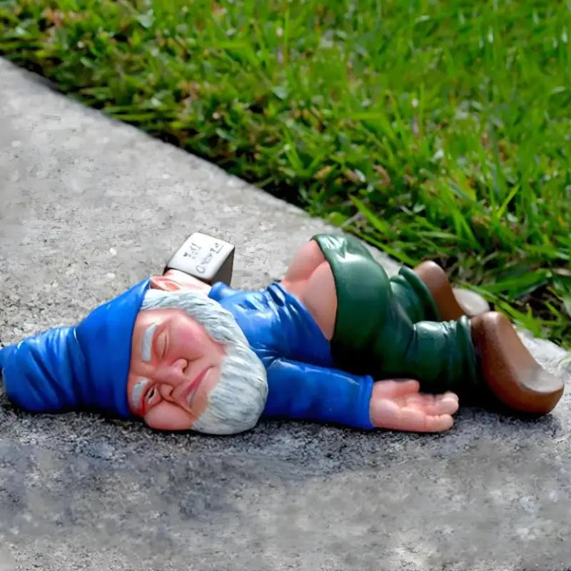Funny Drunk Garden Gnome Resin Figurine – Outdoor Statue