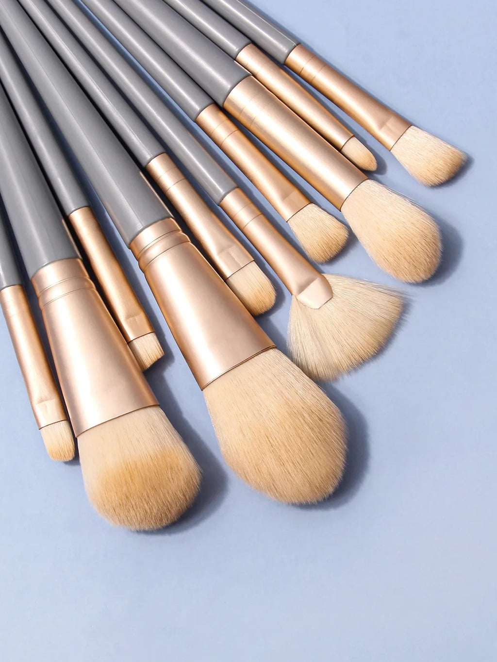 10-Piece Makeup Brush Set – Eyeshadow, Contour & Blush