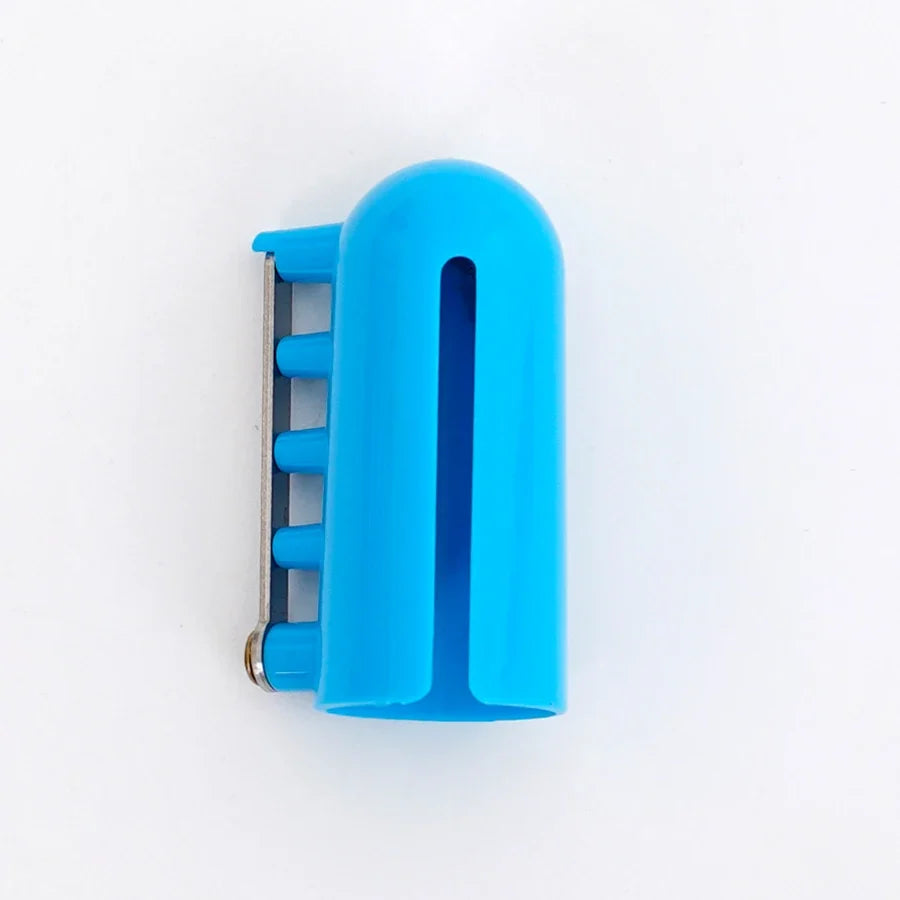 Knitting Finger Guards – Flip-Top Yarn Guide Rings & Separators