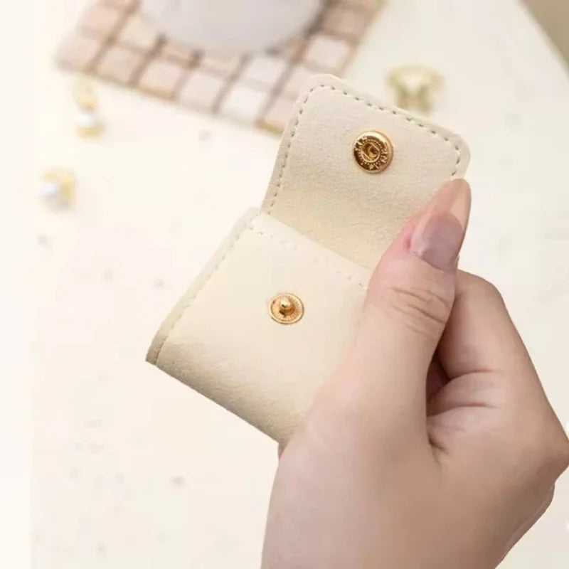 4-Compartment Portable Mini Travel Jewelry Organizer Bag