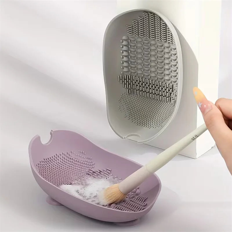 Silicone Makeup Brush Cleaning Bowl – Suction Cup Base