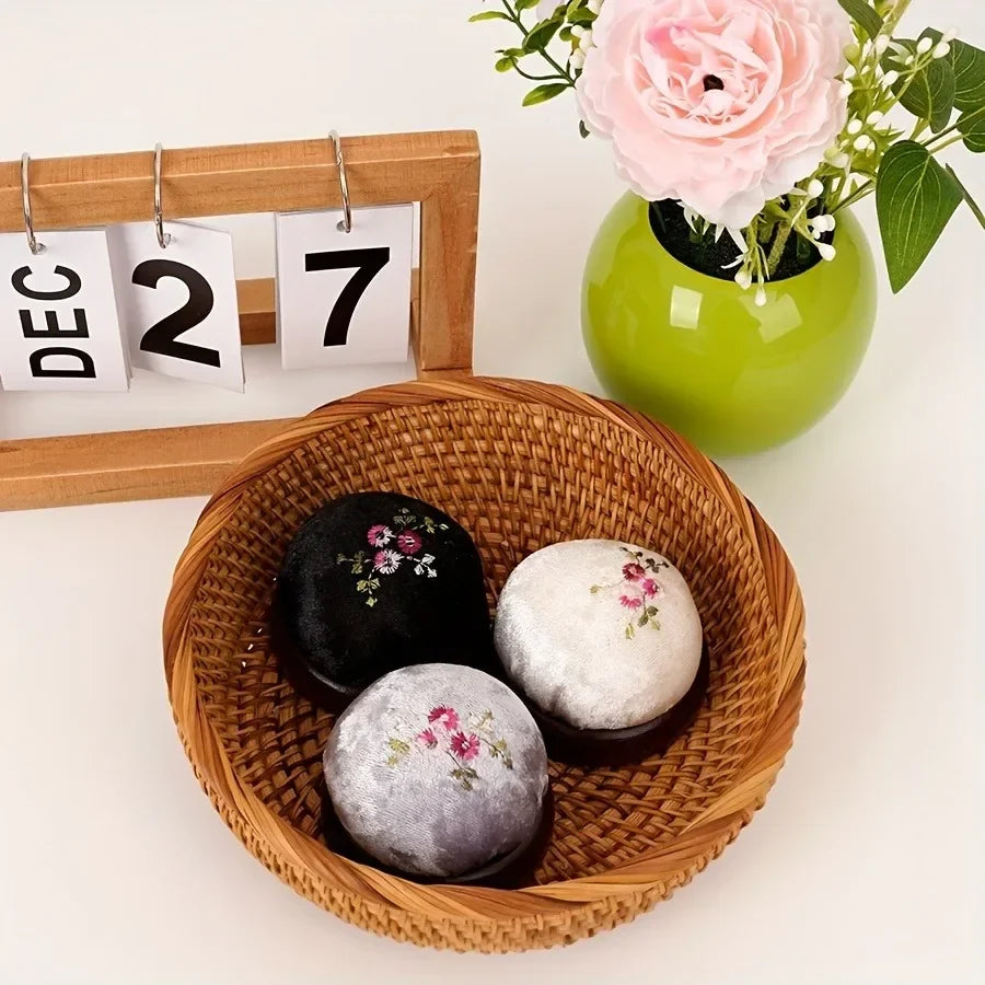 Chinese Style DIY Pincushion & Needle Bag – Plush Cloth