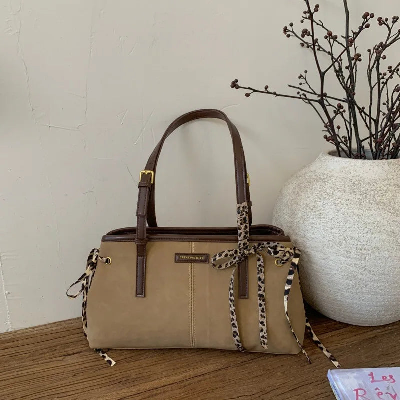 Nixie Retro Underarm Bag – Women's Maillard Shoulder Tote