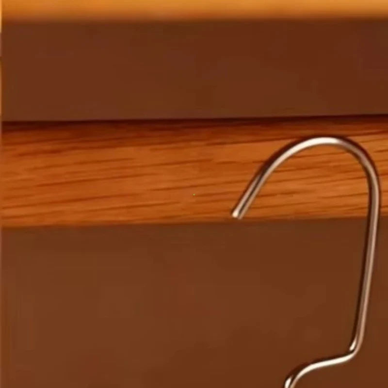 Heavy-Duty Wide Shoulder Metal Clothes Hangers – 5/10 Pack