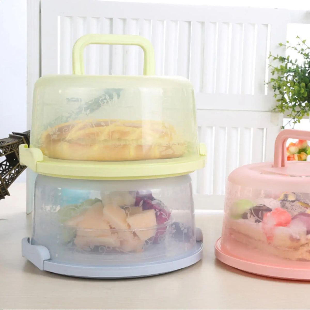 Transparent Dome Cake Carrier with Airtight Lid & Handle