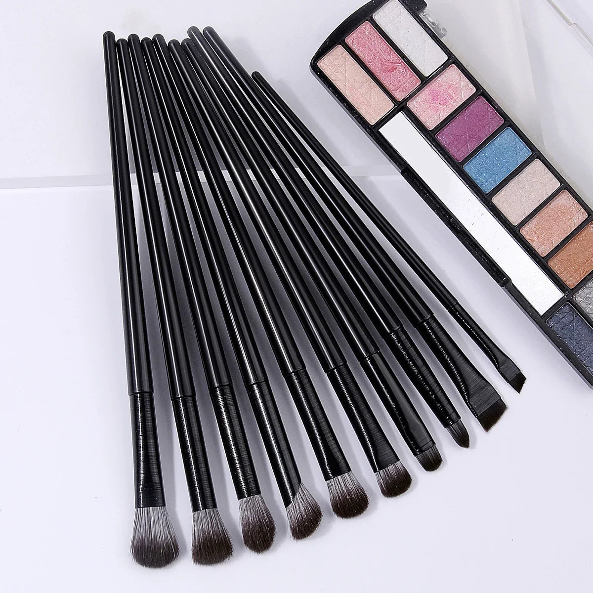 Eye Makeup Brush Set – Eyeliner, Eyebrow & Contour Brushes