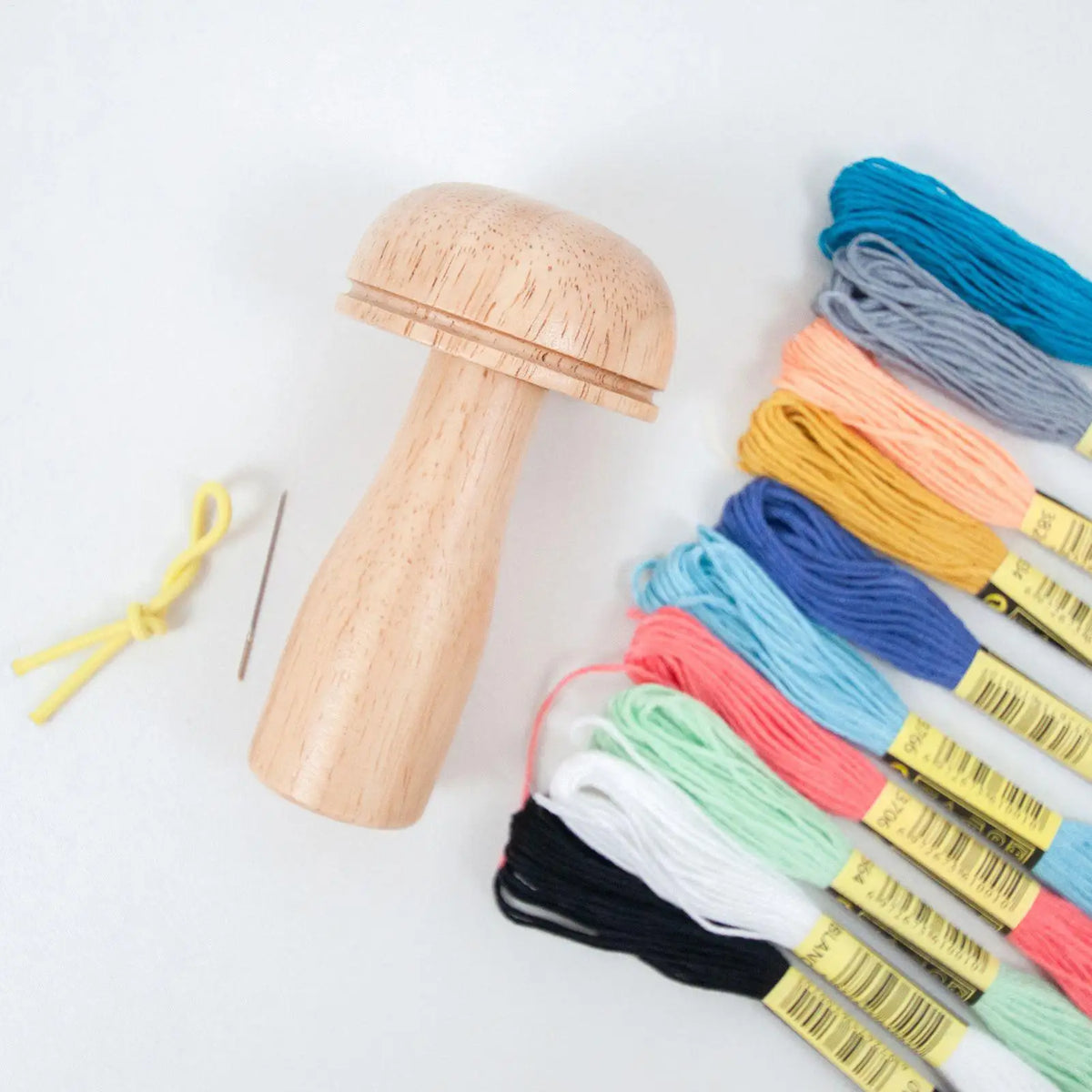 Mushroom Darning Loom Kit – Wood Weaving Fabric Repair Set