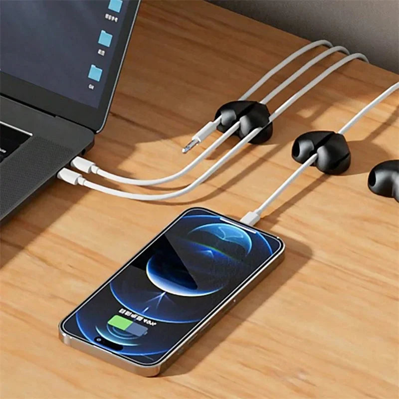 2pcs Heart-Shaped Cable Winder Clips – USB Cord Organizer