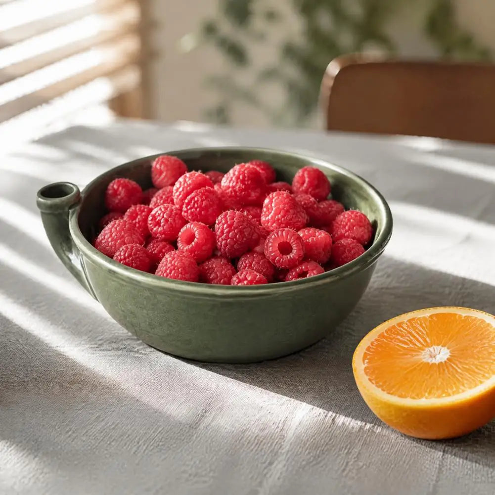 Ceramic Self-Spinning Berry Washing Bowl | 360° Vortex Drain
