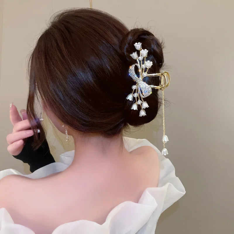 Snake Crystal Tassel Hair Claw Clips – Geometric Metal Women