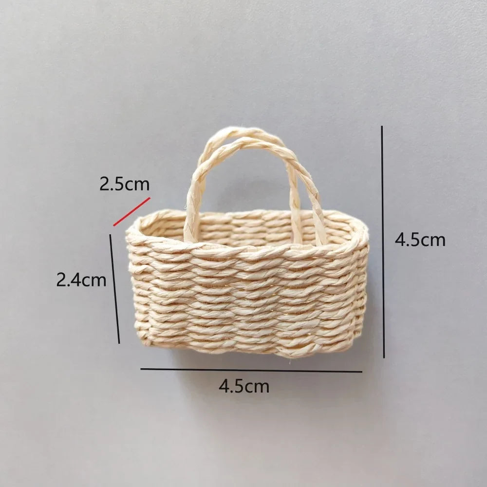 Miniature Woven Basket for BJD OB11 Dollhouse – 1/6 Scale