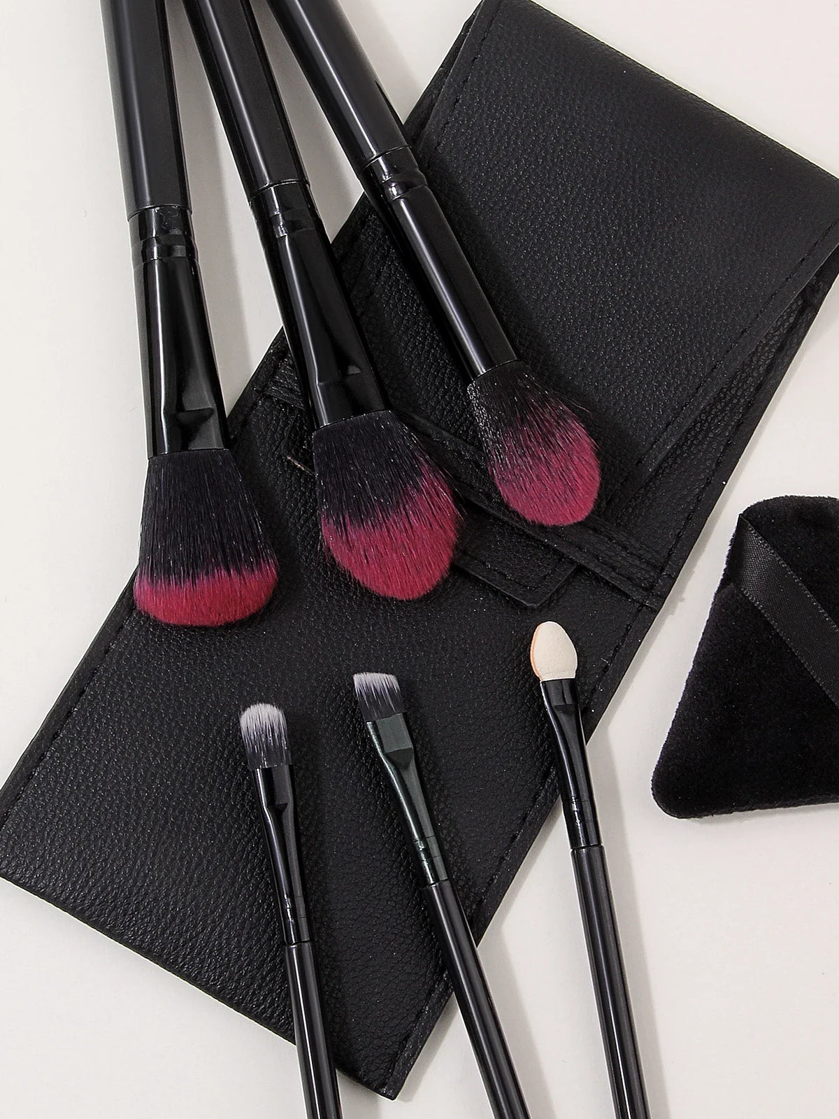 8-Piece Makeup Brush Set – Foundation, Blush & Eye Brushes