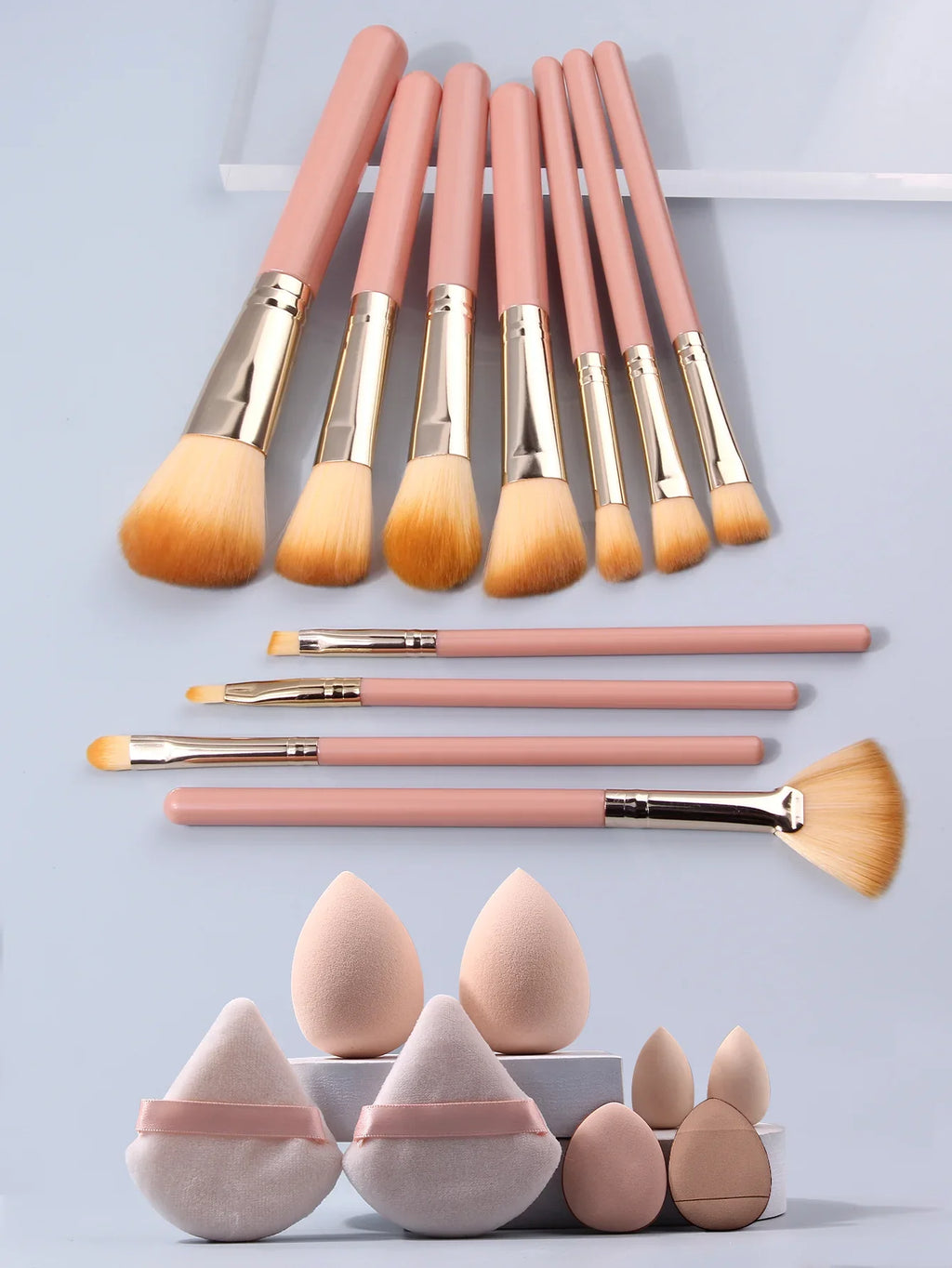Professional Makeup Brush Set – Brushes, Sponges & Puffs