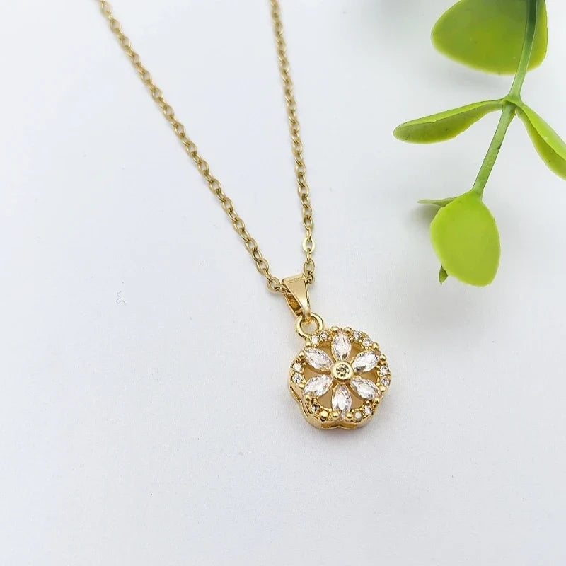 Zircon Flower Pendant Necklace – Gold & Silver Collarbone Chain