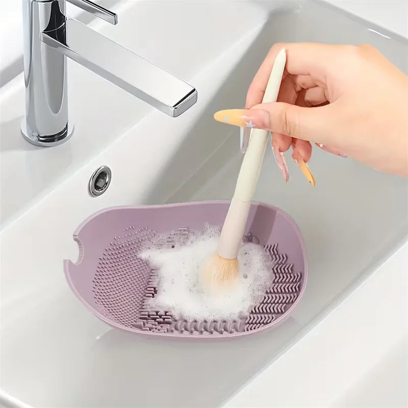 Silicone Makeup Brush Cleaning Bowl – Suction Cup Base