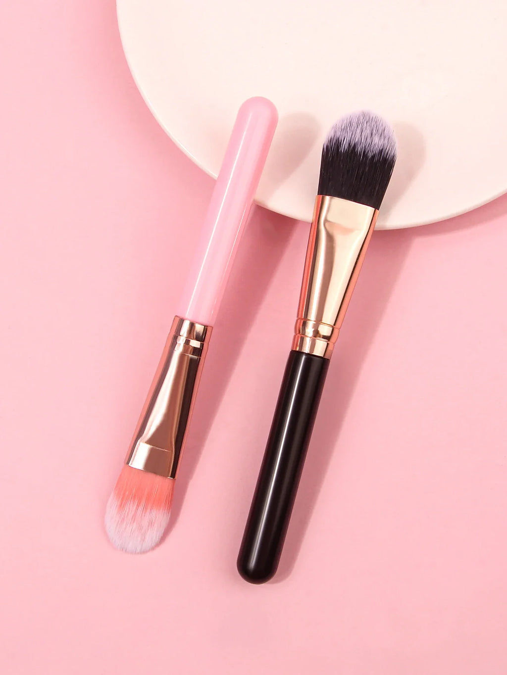 2PCS Flat Tongue Foundation Brushes – Soft Wool Fiber | Nixie