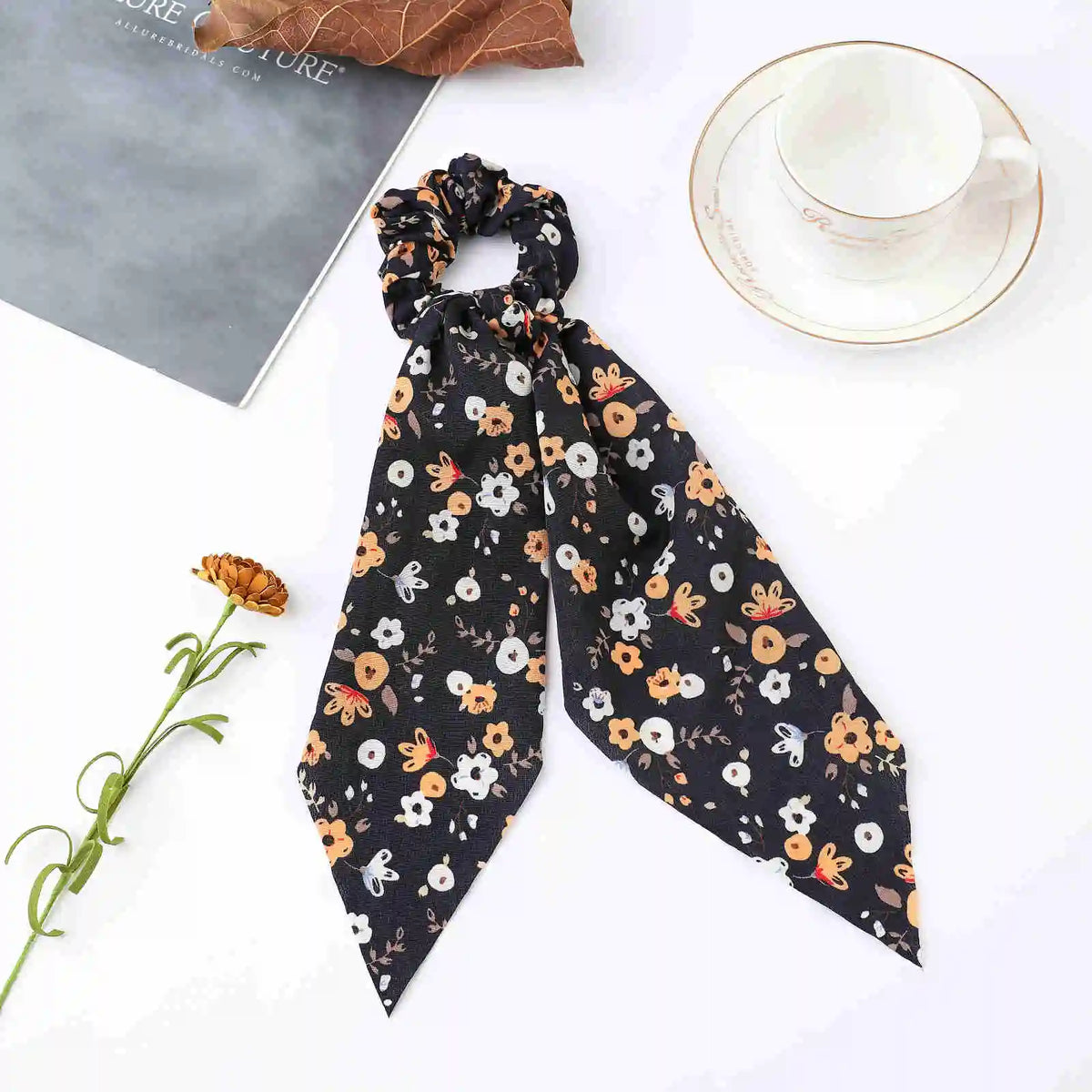 Korean Polka Dot Scrunchies – Women's Elastic Hair Ties & Scarf