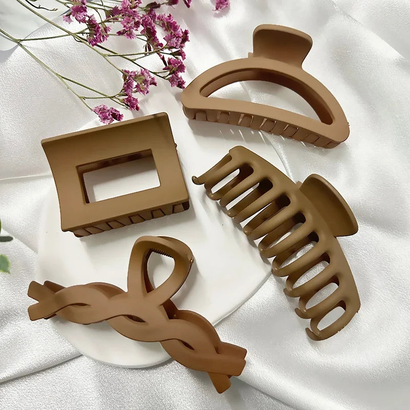 Large Acrylic Hair Claw Clip – Korean Geometric Barrette