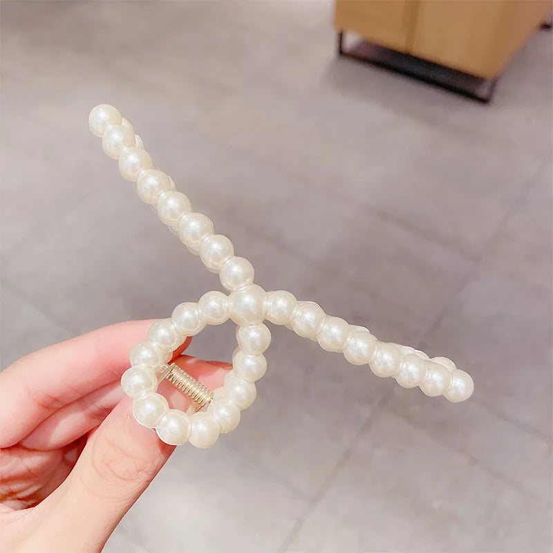 Pearl Hair Claw Clips – Korean Bow Geometric Hairpins Women