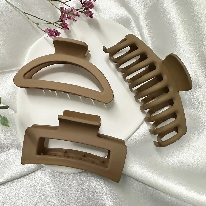 Large Acrylic Hair Claw Clip – Korean Geometric Barrette