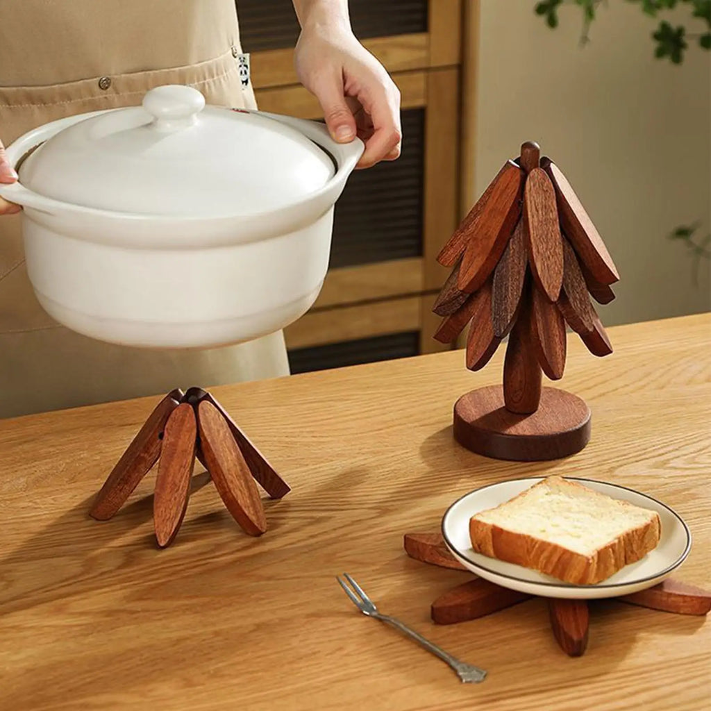 Wooden Christmas Tree Trivet & Coaster Set – 4pc Foldable