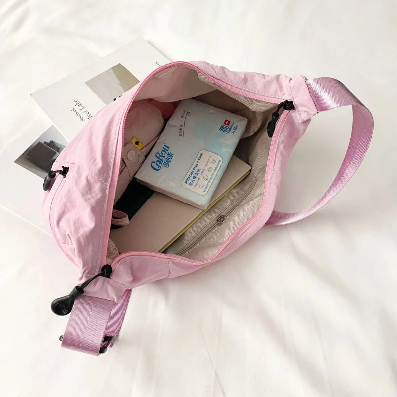 Women's Minimalist Large Capacity Crossbody Dumpling Bag