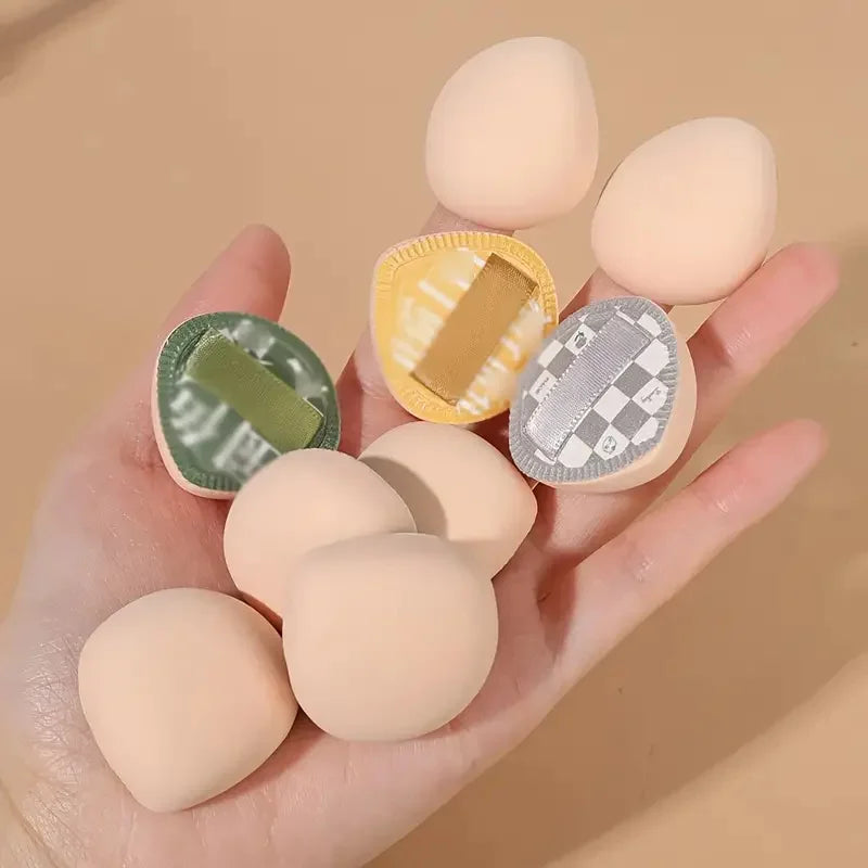 3-Pack Mini Finger Puff Set – Foundation & Concealer Sponge