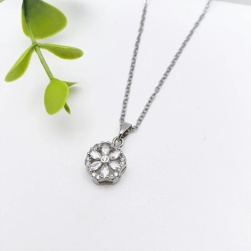 Zircon Flower Pendant Necklace – Gold & Silver Collarbone Chain