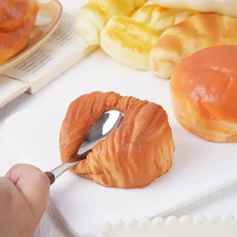 Mini Croissant Squeeze Toy – Slow Rebound PU Bread Decor
