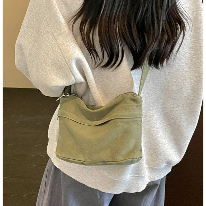 Women's Large Capacity Crossbody Shoulder Bag – Minimalist