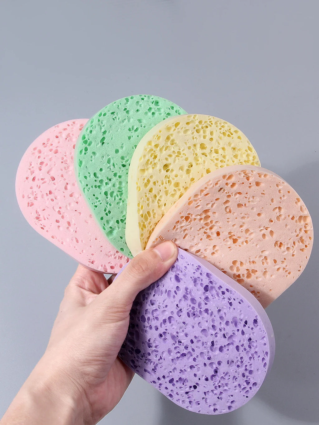 Soft Oval Facial Cleansing Sponge & Makeup Remover Puff