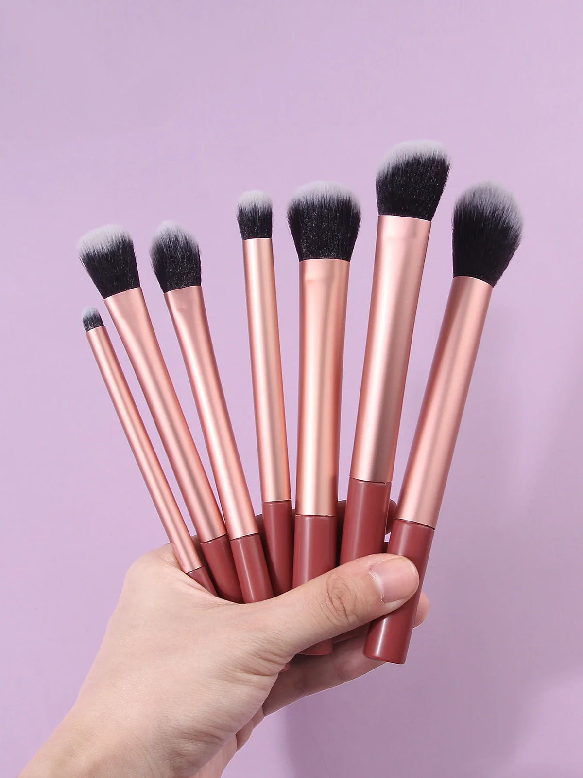 11-Piece Professional Makeup Brush Kit – Soft Fluffy Bristles