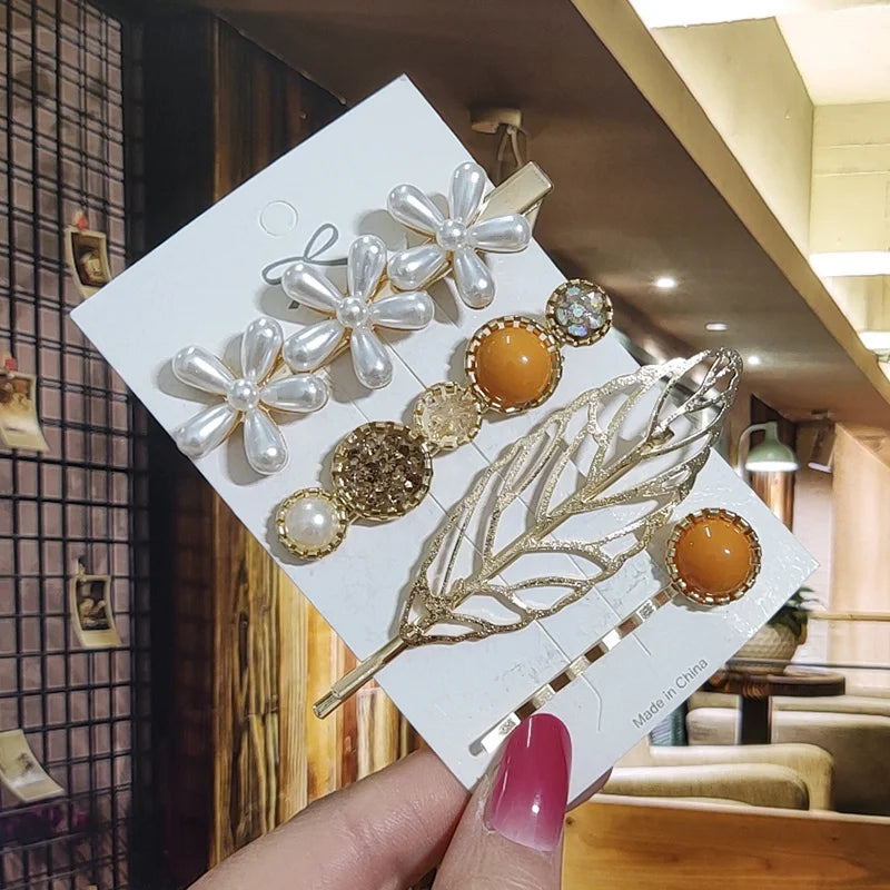 Pearl Rhinestone Hair Clip for Women – Flower Barrette